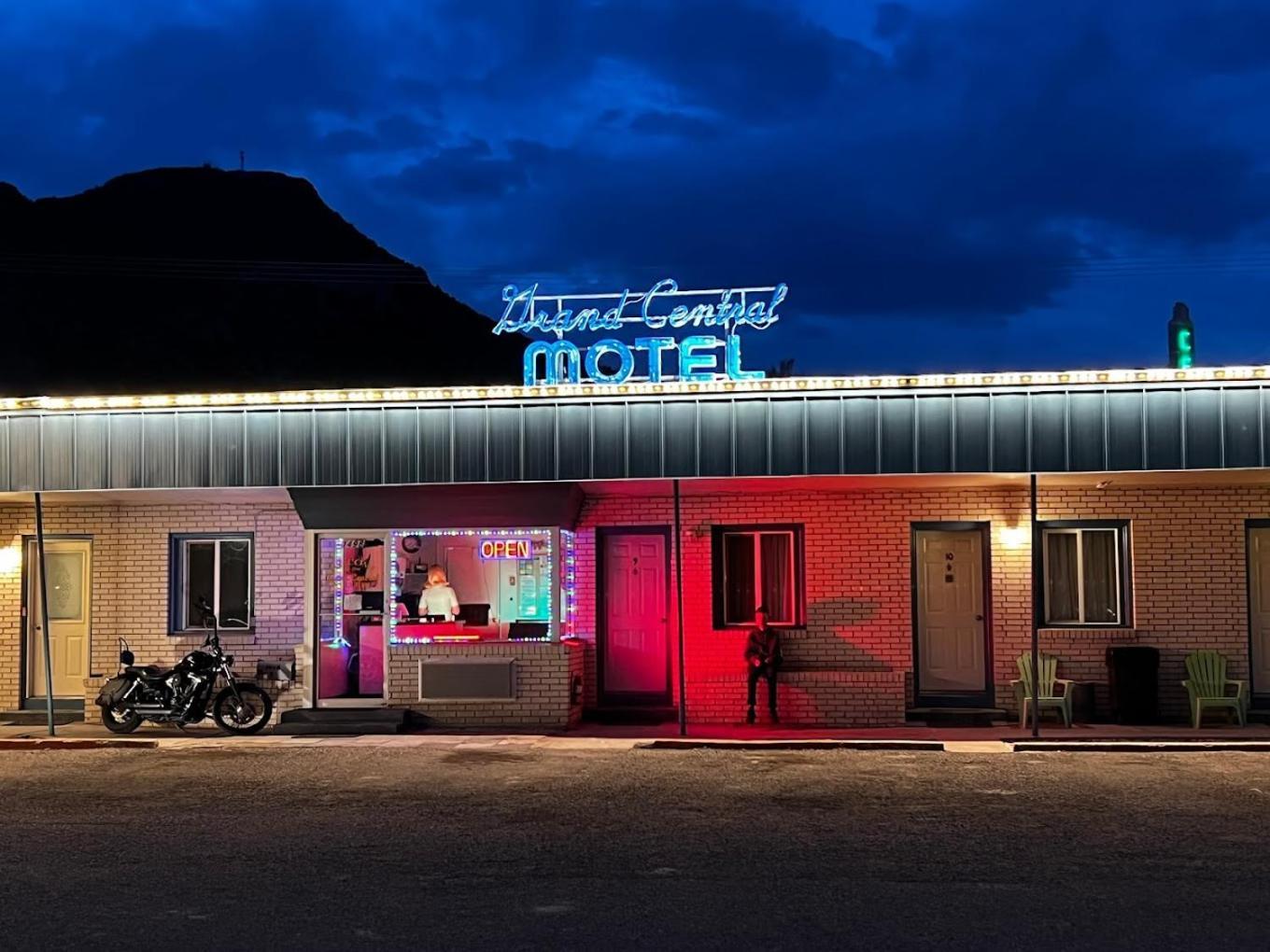 Grand Central Motel Эли Экстерьер фото